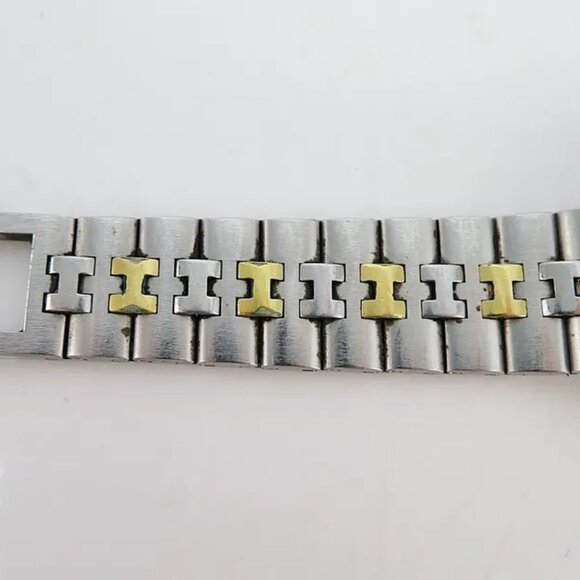 Authentic HERMES Profile Beige Dial & Silver Tone Wrist Watch - Picture 9 of 15